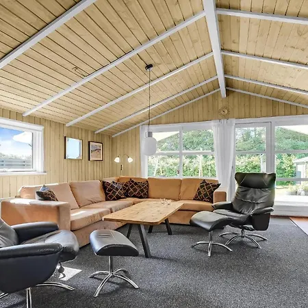 4 Bedroom Beautiful In * Blåvand